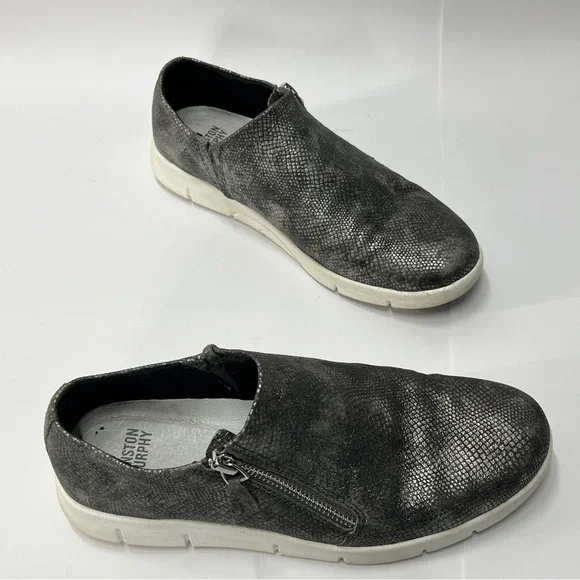 JOHNSTON & MURPHY Women’s Size 7 1/2 Silver Metallic Ankle Bootie - Picture 2 of 9